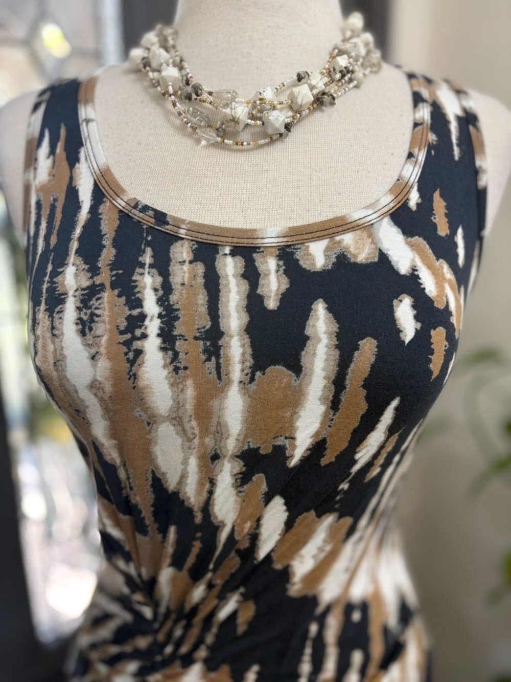 Karen Kane Navy, Tan and White Ruched Midi Dress - Picture 3 of 9